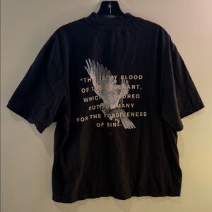 MCW Black Graphic Worship Men's Shirt M